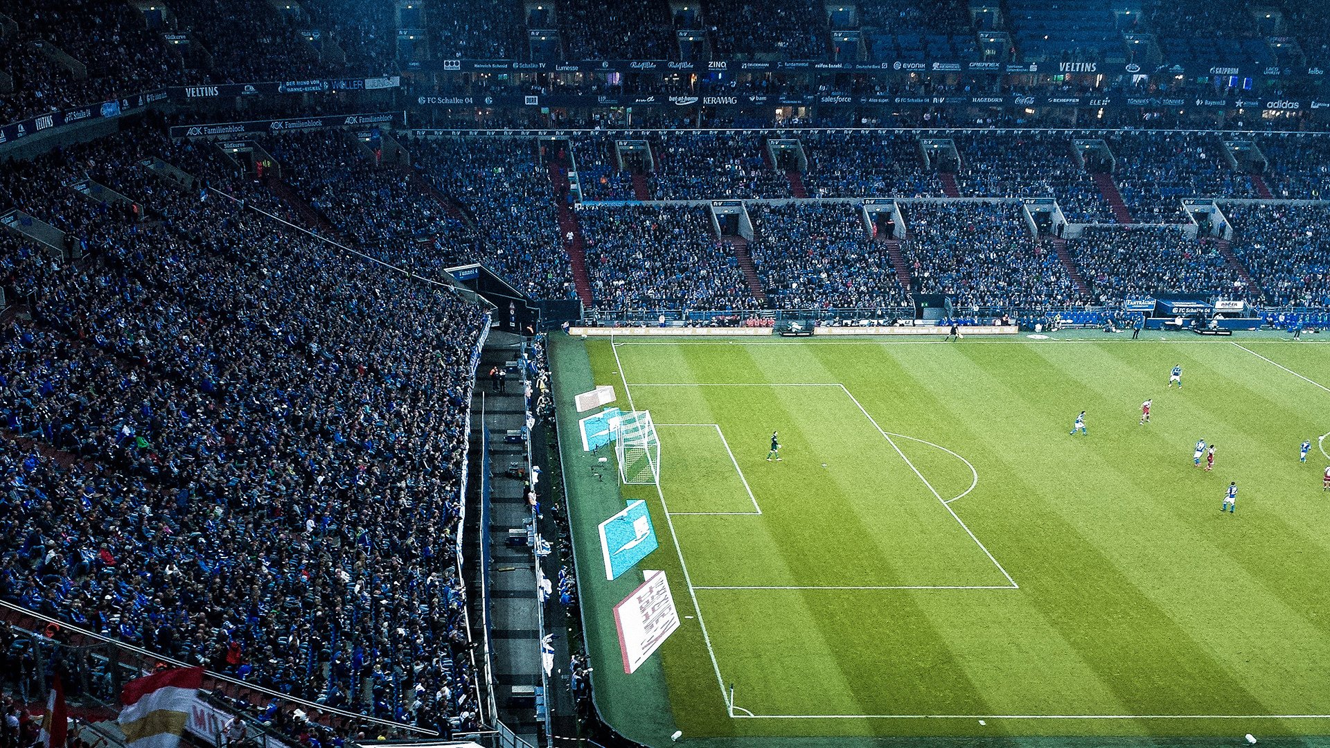 阿坎吉刷新纪录之夜,波兰淘汰赛过关伊拉克的战术启示